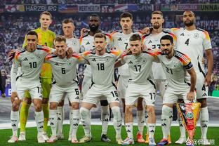 送分题：德国班底波兰中锋！这场比赛的首发11人分别是谁呢？